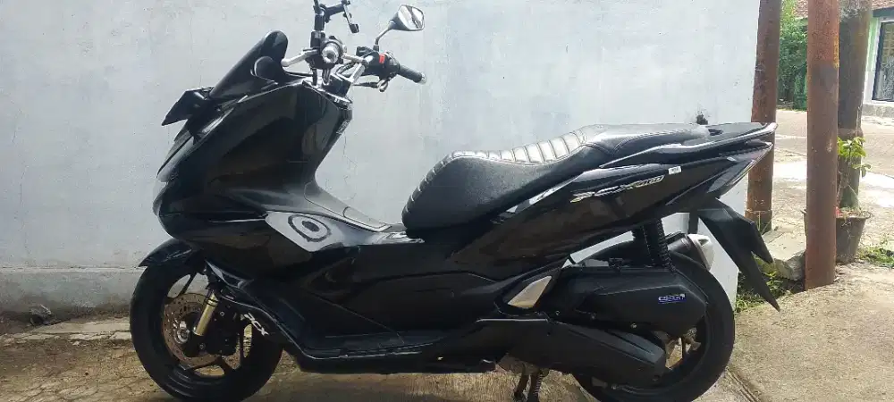 Jual PCX 2023 CBS lengkap mulus