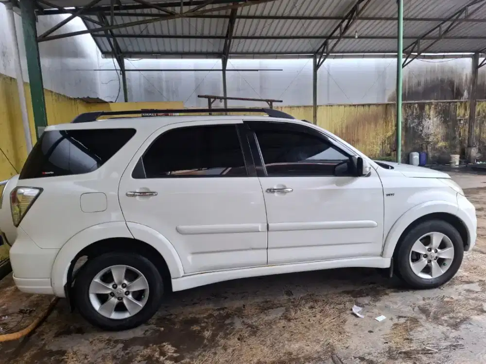 Jual Cepat Mobil Mulus 1 tangan dr baru