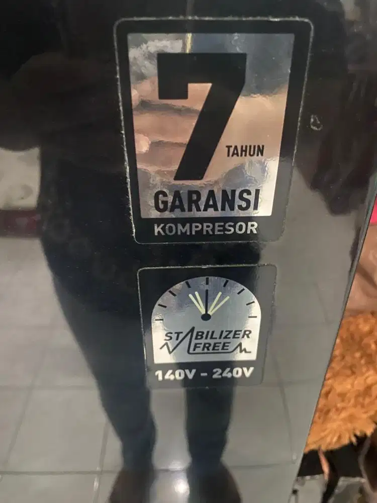 Kulkas / Lemari Es Panasonic (masih garansi)