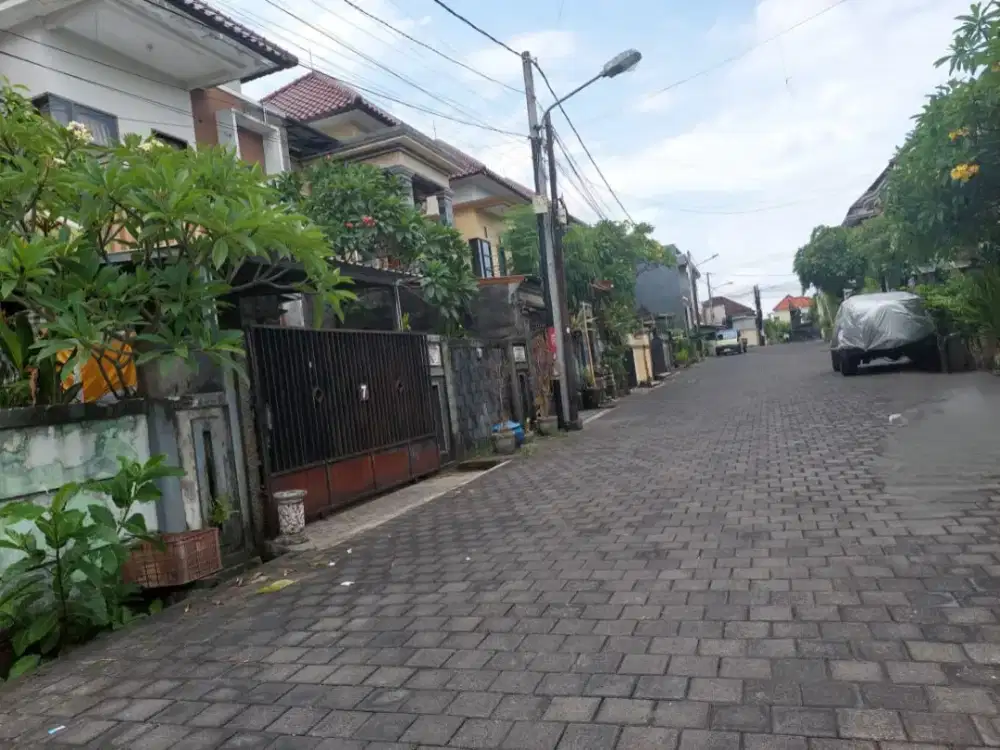 Buc rumah 2lt lingk elit strategis dkt pusat kota gatsu tengah jl 7mtr