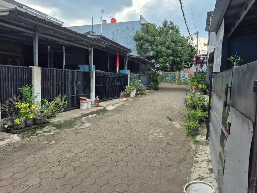 Disewakan rumah semi furnish jl pamahan jatiasih bekasi dekat tol