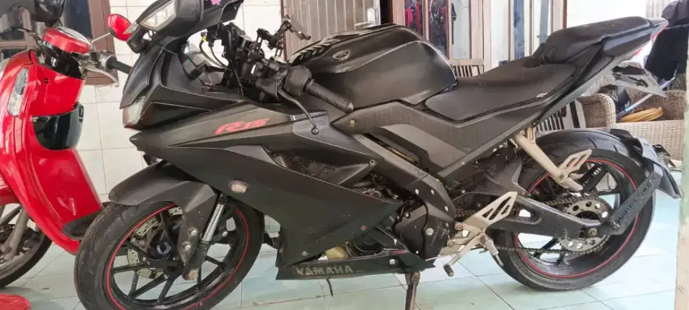 Yamaha r 15  sehat