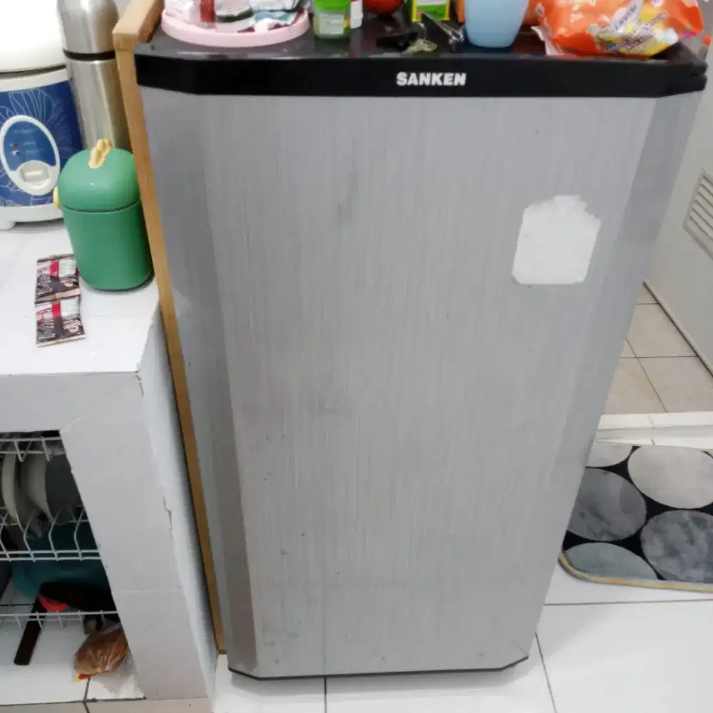 Kulkas 1 Pintu Merek Sanken