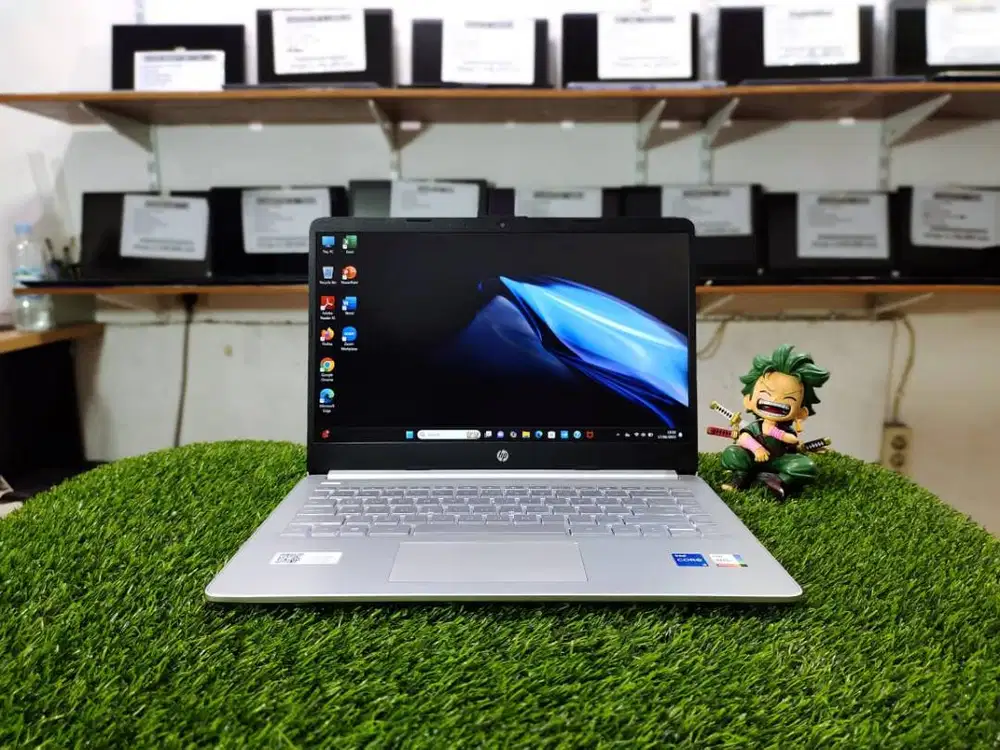 Laptop bekas HP 14s-DQ5152TU Intel Core i5-1235U Ram 8GB