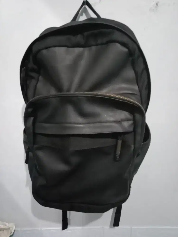 Tas body pack branded