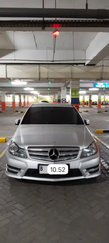 Mercedes-Benz C250 W204 2011