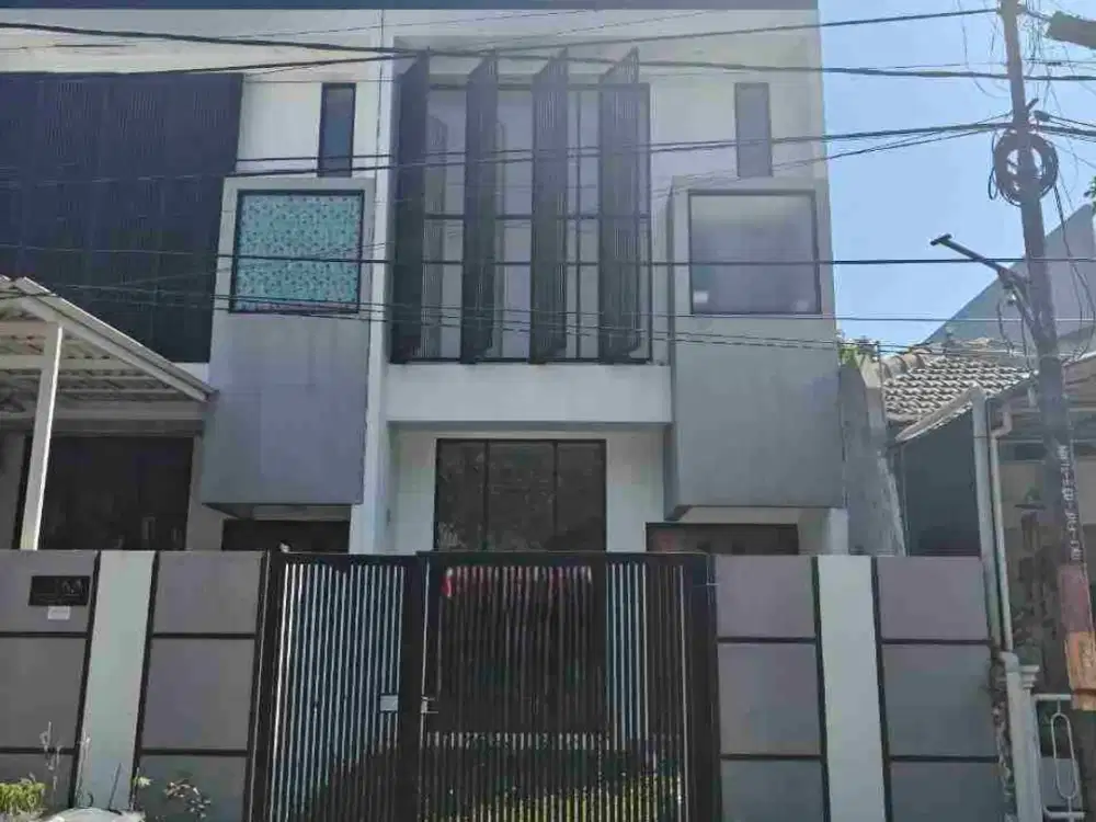 Dijual rumah baru di RUNGKUT ASRI
PREMIUM LIVING