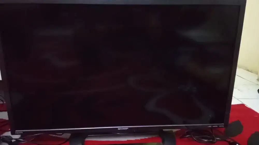 Dijual Cepat Televisi (TV) merek SHARP kondisi (BEKAS)