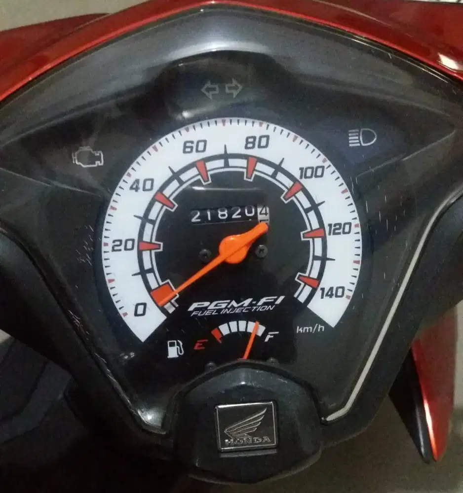 Honda BEAT 2013 Merah