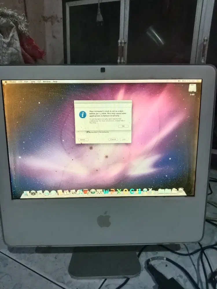 Imac 2007 spesifikasi Prosesor: Intel Core 2 Duo RAM: 2 GB Penyimpanan