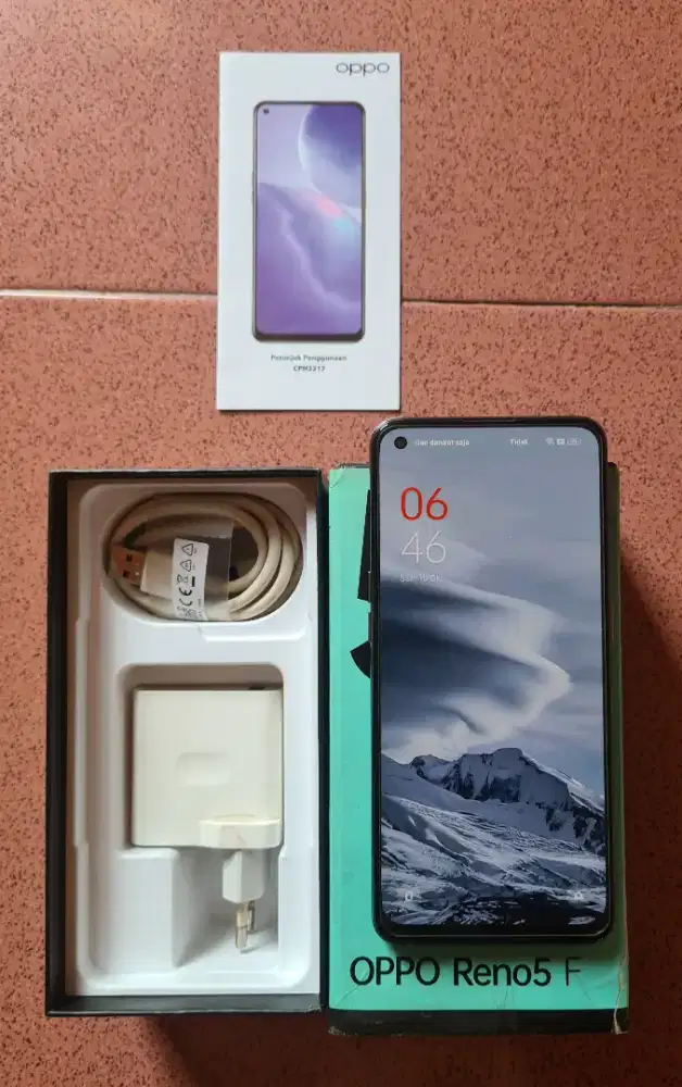 Oppo Reno 5F Mulus Fullset