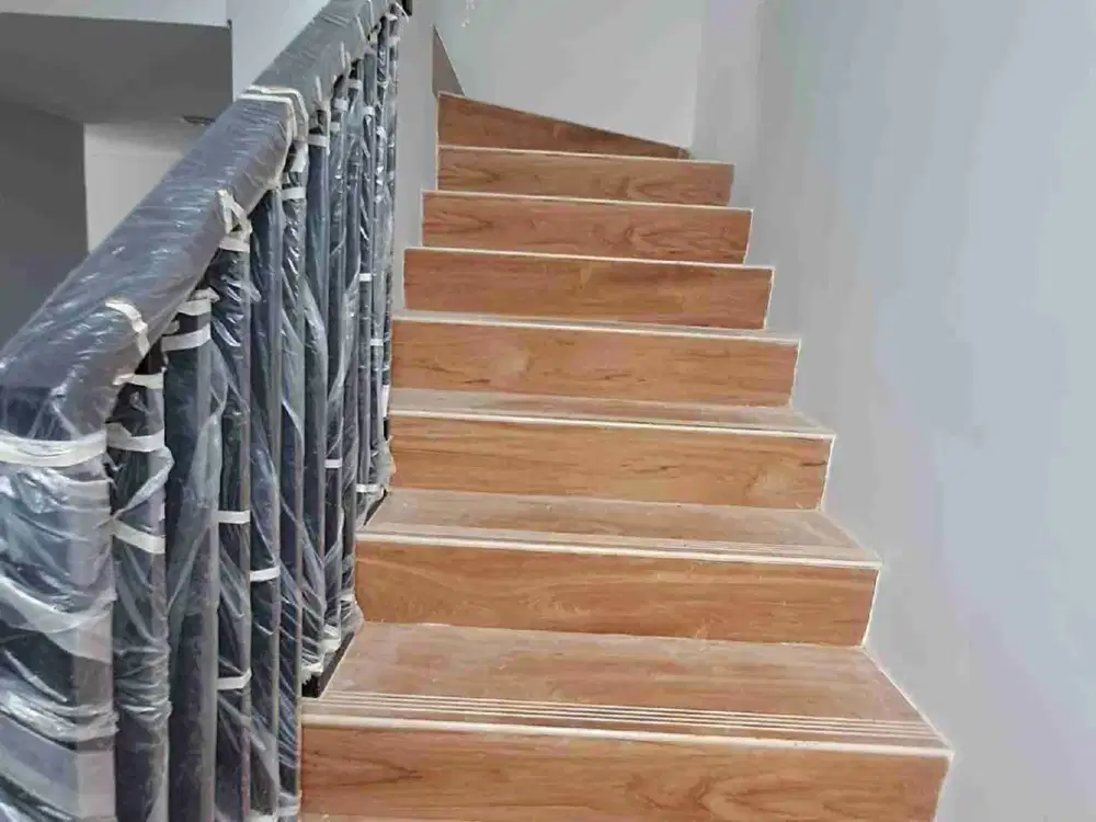 DUA LANTAI HARGA DIBAWAH 2M LOKASI DI SERENA HILL CITRALAND BSB CITY SEMARANG