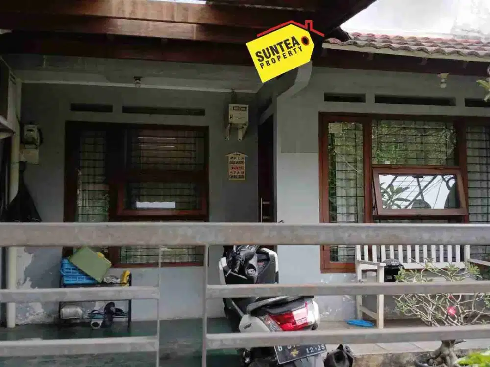 Rumah Murah 2 lantai di lingkungan nyaman Bintaro siap huni 0094