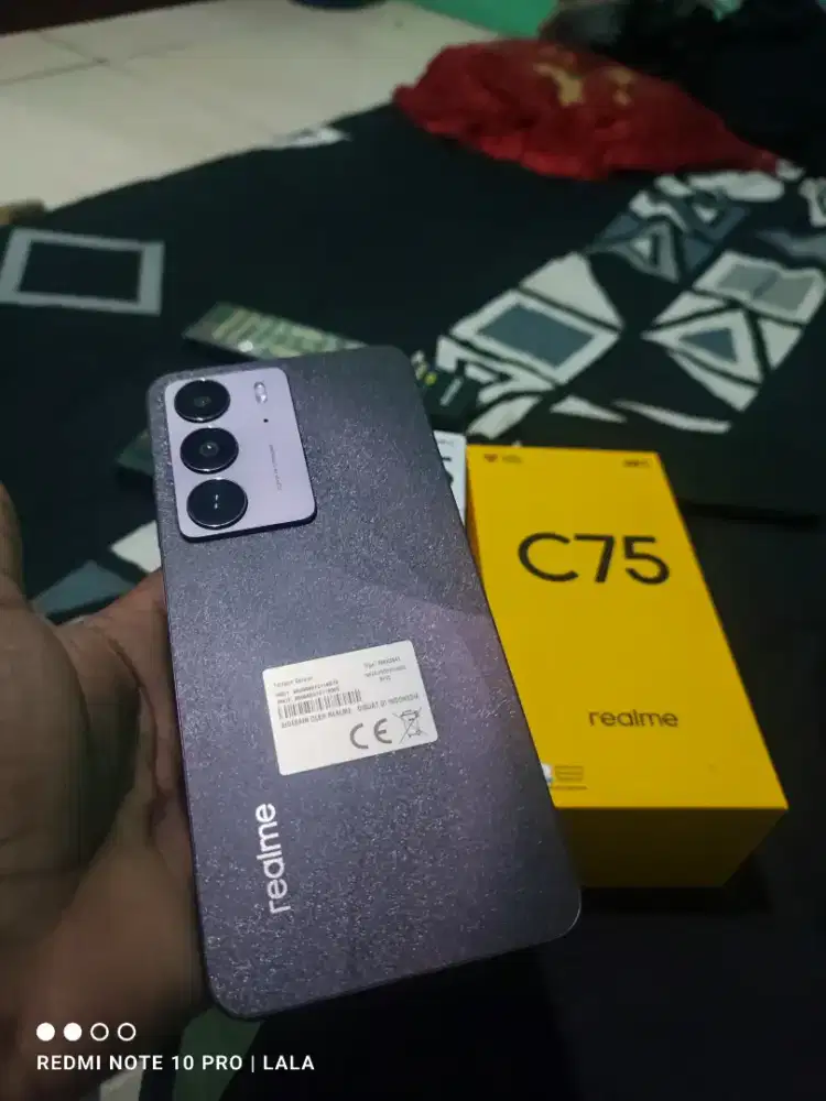 Realme c75 fullset mulus ram 8/128 nominus pemakaian aja