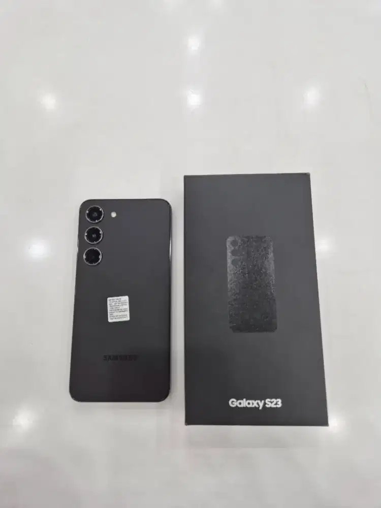Di jual Samsung Galaxy S23 256gb  Sein