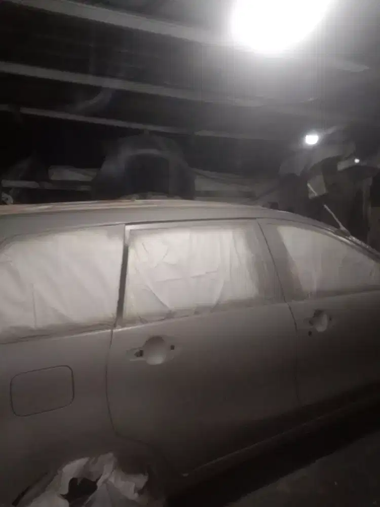 BODY REPAINT/SALON INTERIOR