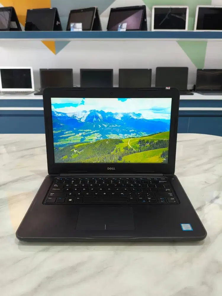 [D49] Laptop Editing i5 8GB 256GB 14 Cocok Untuk Mahasiswa