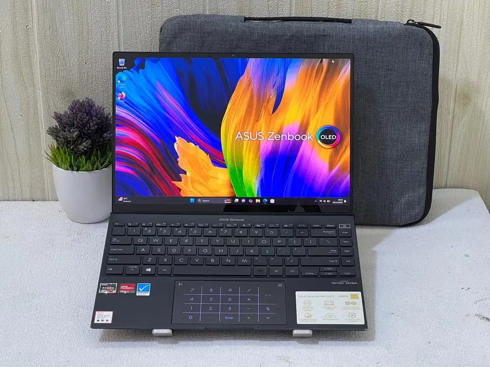 Asus ZenBook OLED UM5401QA Ryzen 9-5900HX RAM 16 SSD 1 TB TouchScreen