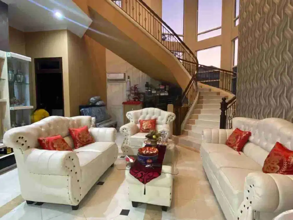 MURAH DIJUAL RUMAH DEKAT GWALK CITRALAND SEMI FURNISH