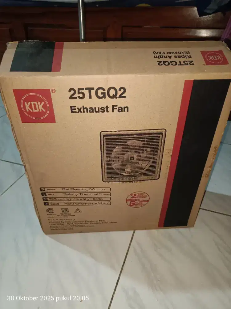 Exhaust fan / ventilasi udara KDK