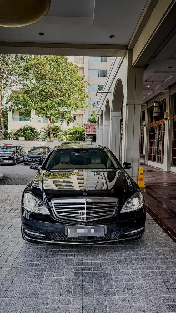 W221 S600 V12 2011