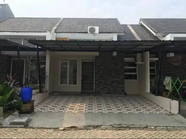 Di Jual Cepat Rumah 2 Kamar Tidur Di Metland Transyogi Nego (C600AM)