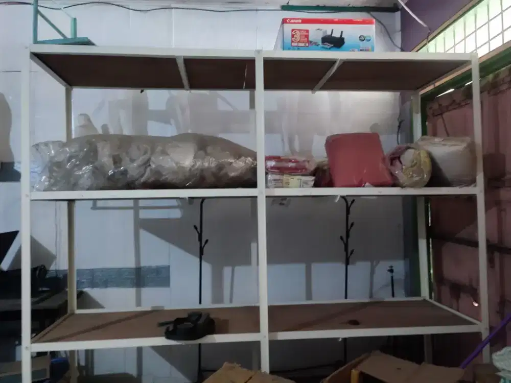 Rak besi tempahan jumbo