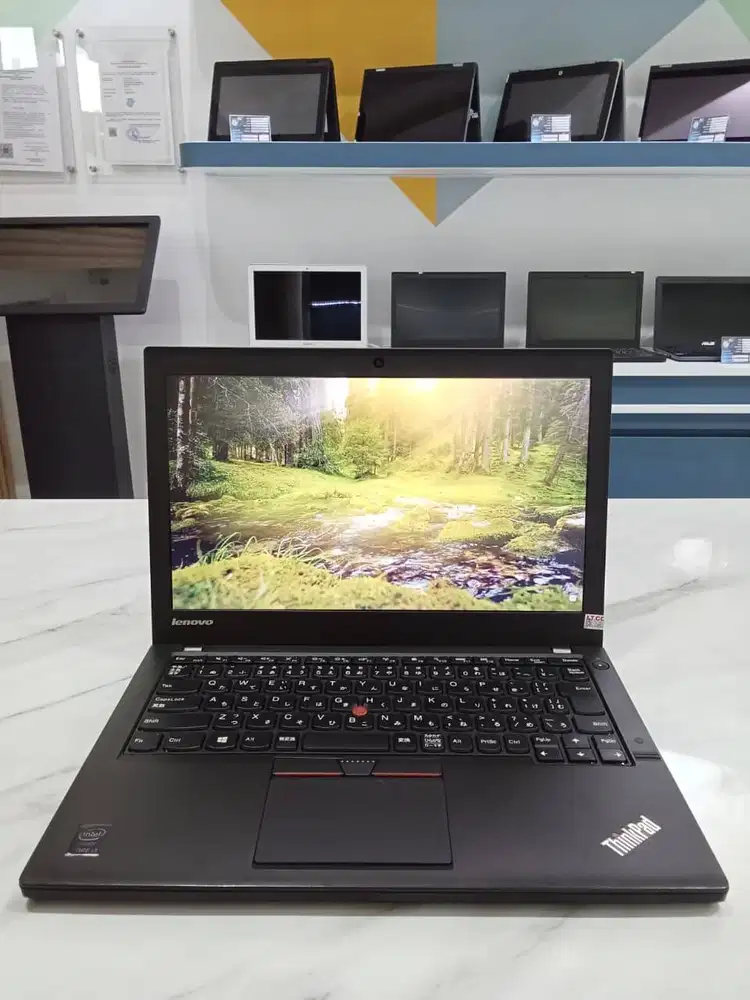 [L54] Laptop Desain Intel i3 Gen 5 8GB SSD 13inch Cocok Untuk Pelajar