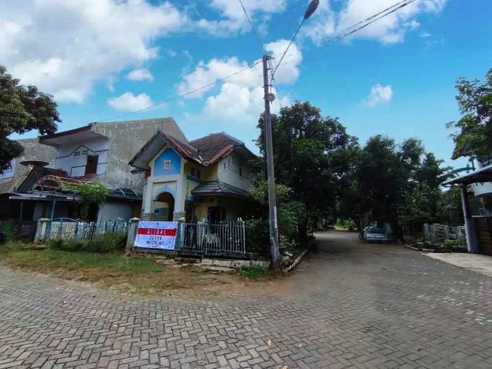 Dijual Cepat Rumah Tingkat Hook Tanah 170 dalam Cluster di Kota Cirebon