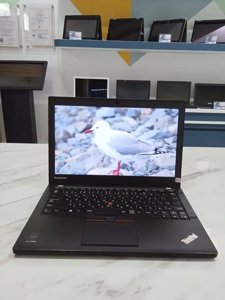 [L54] Laptop Coding Intel i3 Gen 5 8GB SSD 13inch Cocok Untuk Pelajar