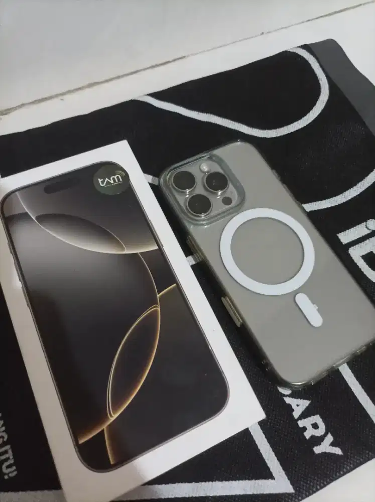 iPhone 16 pro 256gb iBox