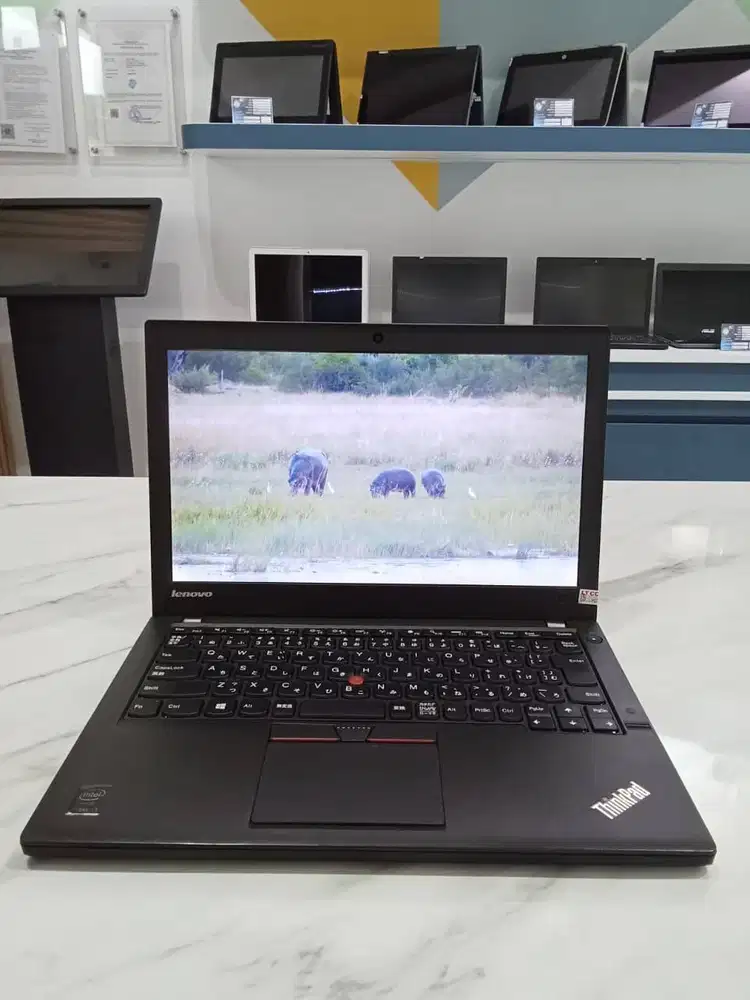 [L54] Laptop Editing Intel i3 Gen 5 8GB SSD 13inch Aplikasi Siap Pakai