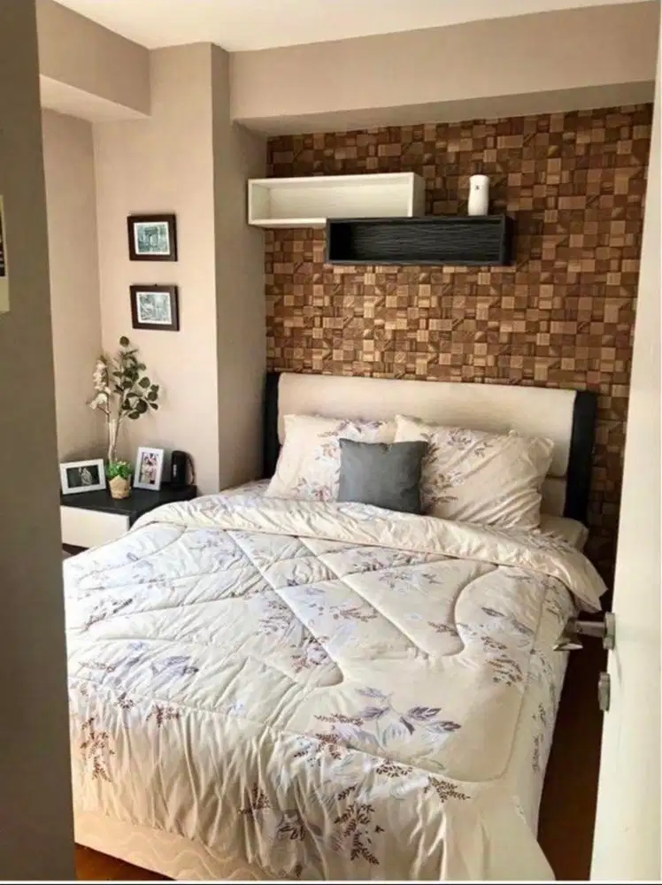 DISEWAKAN APARTEMEN GREEN PALACE KALIBATA