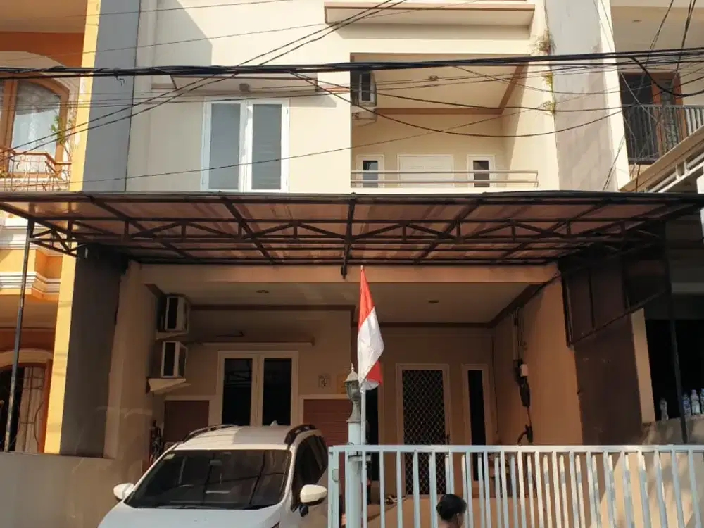 DIJUAL RUMAH KELAPA GADING UK 6X17 KELAPA PUAN LILIN GADING INDAH RAPI KELAPA GADING JAKARTA UTARA