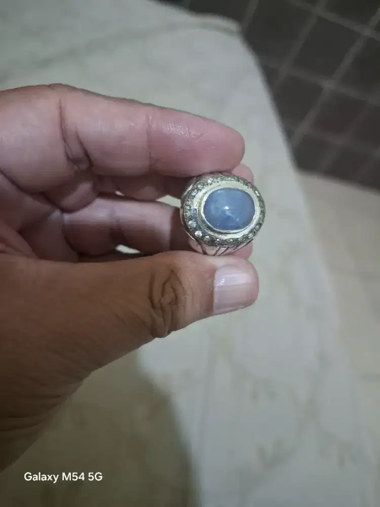 Natural blue safir ceylon jadul.
