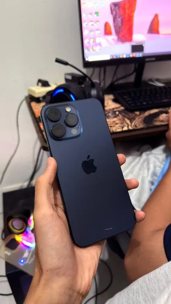 IPHONE 15 pro max 1TB