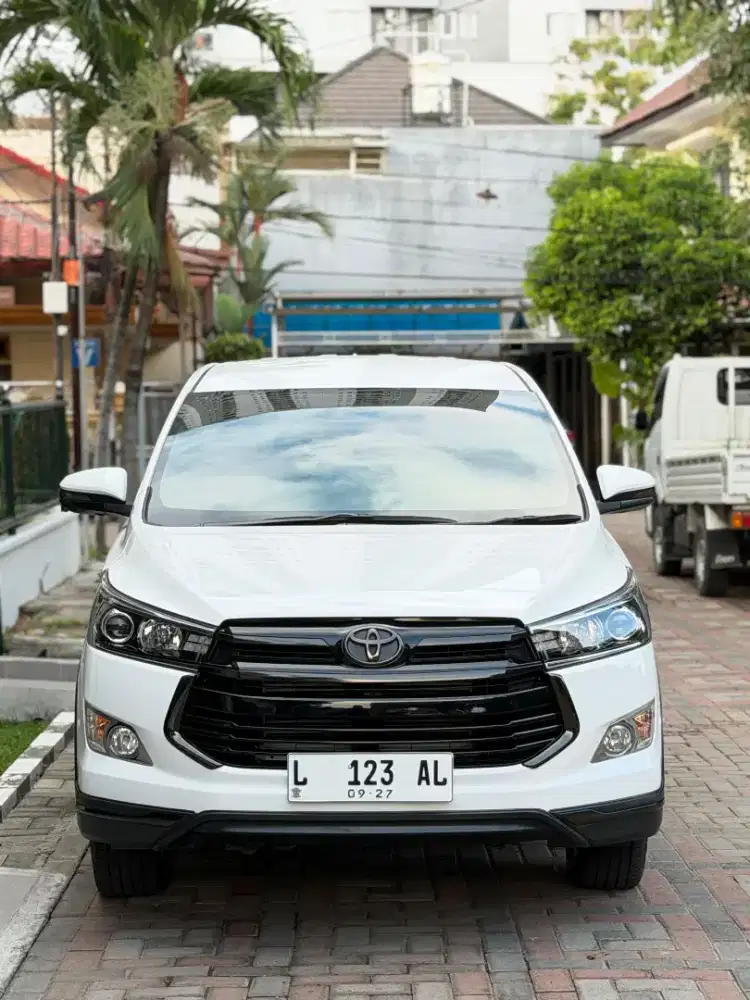 TOYOTA VENTURER DIESEL 2017