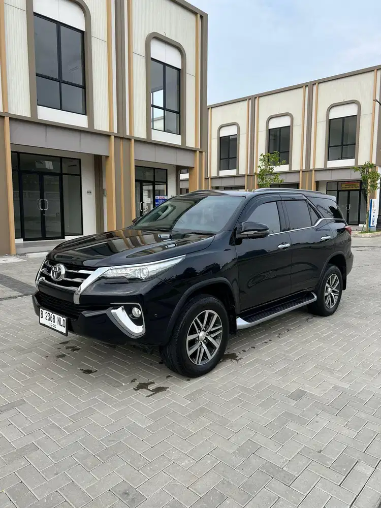 (Pajak Panjang 1thn) Toyota Fortuner VRZ 2.4 AT 2018