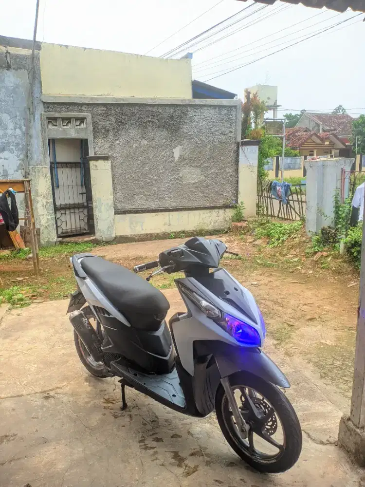 Honda vario techno karbu 110cc tahun 2011