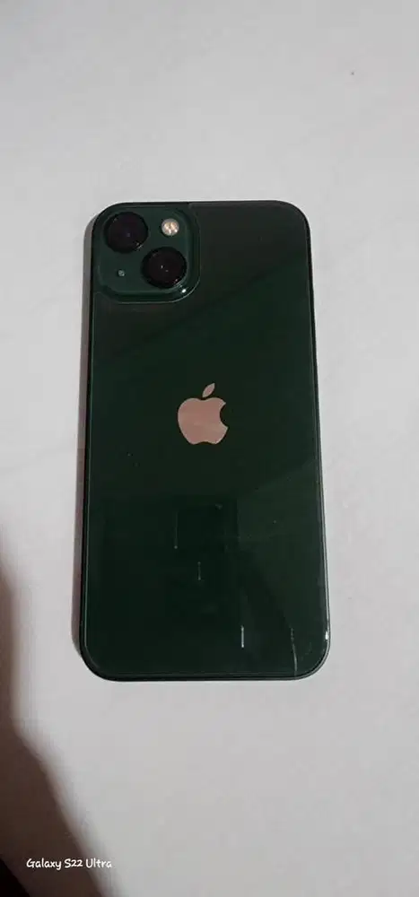 Apple Iphone 13 128 Hijau Ex Garansi Resmi Ibox Mulus Lengkap Ex Cewek