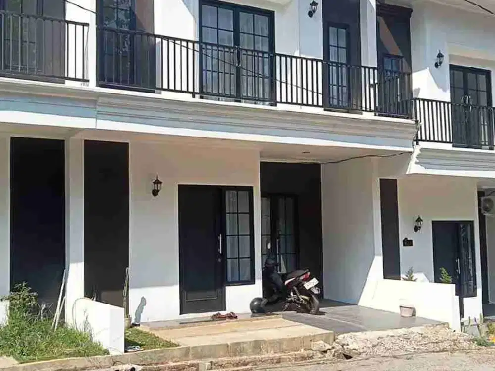 rumah siap huni 2 lantai