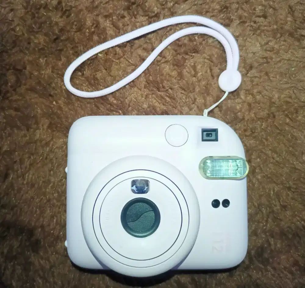 INSTAX MINI 12 (NOMINUS)