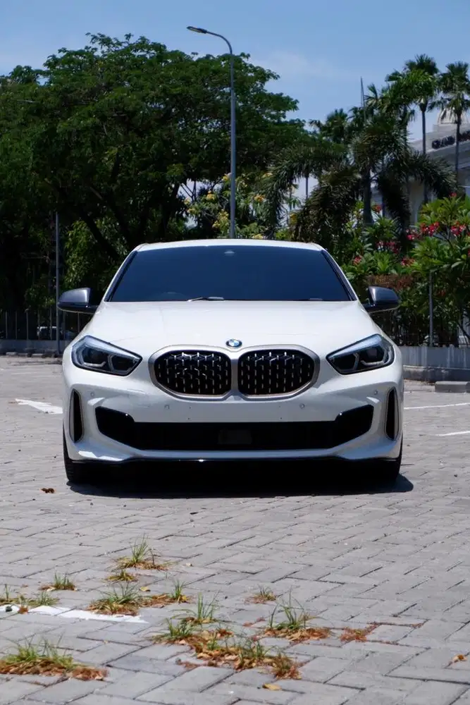 BMW M135i RARE F40 X drive