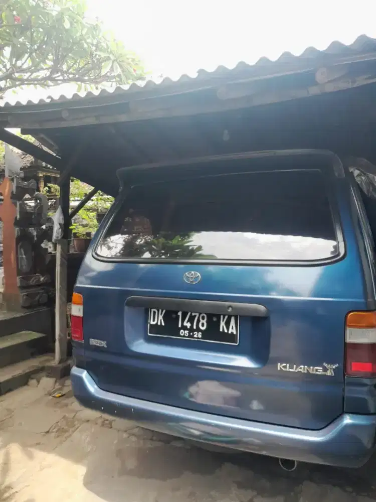 Kijang kapsul SSX 1997