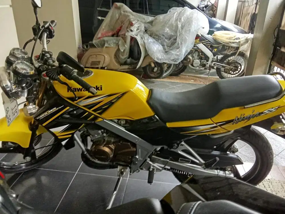 JUAL CEPAT KAWASAKI NINJA SS