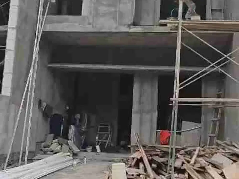 11. DIJUAL RUMAH GRESS PANJANG JIWO PERMAI SURABAYA