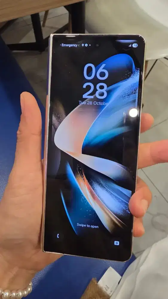 SAMSUNG GALAXY Z FOLD 4 256GB