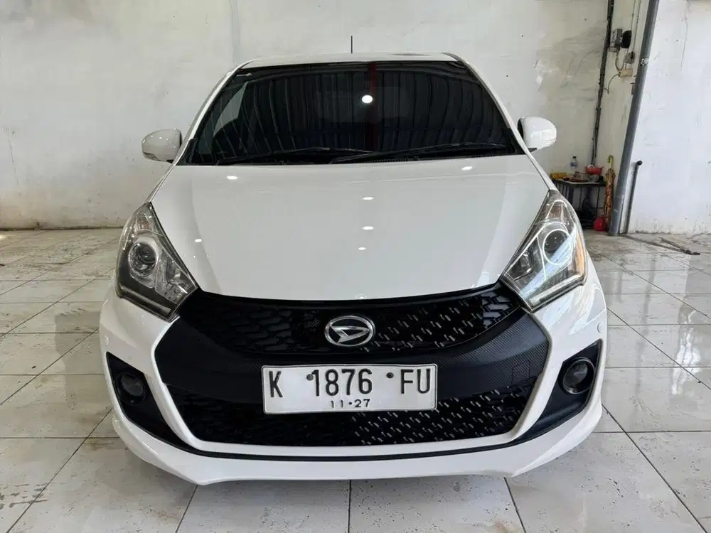 Daihatsu Sirion 2016