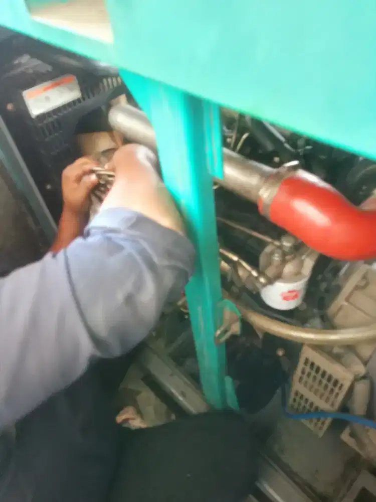 Jasa servis ganset ,perbaikan ,overhoul dll