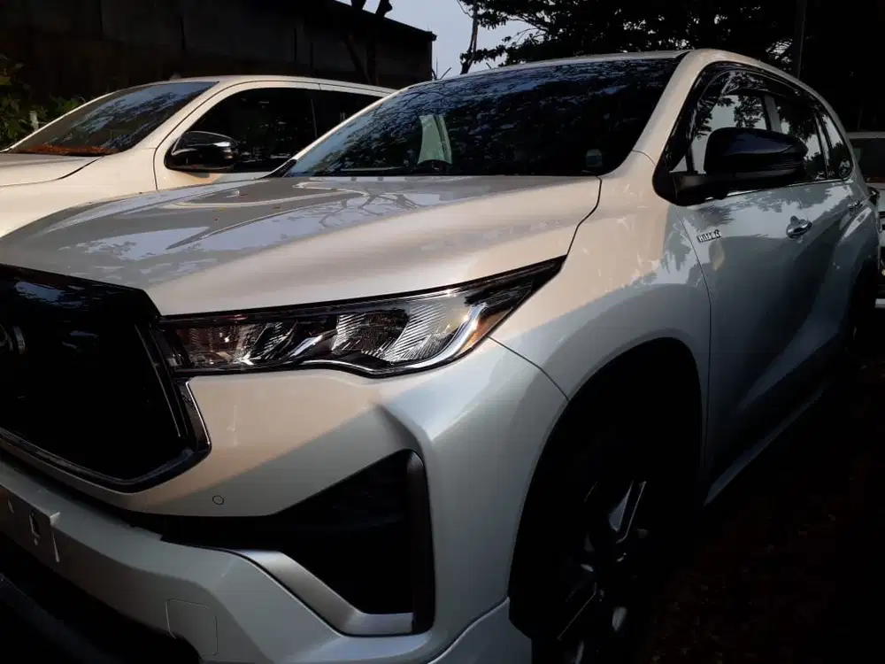 Toyota Kijang Innova 2023 Bensin